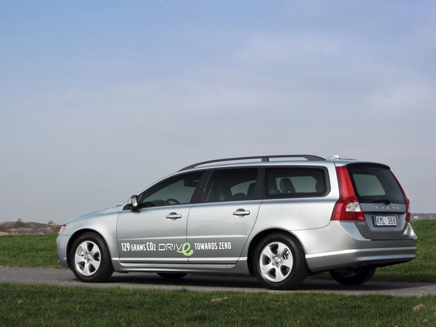  Volvo V70 DRIVe Efficiency 2009 года  (фото 3 из 8)